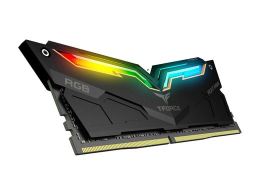 Оперативная память Team Group T-Force Night Hawk RGB DDR4-4000 16384MB (Kit of 2x8192) (TF1D416G4000HC18EDC01) , DDR4, 16 Гб, 2, Охлаждения модуля, Присутствует