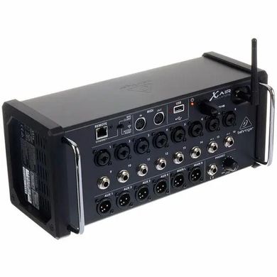 Микшерный пульт Behringer XR16 X-Air