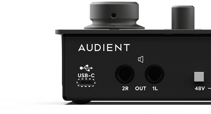 USB аудиоинтерфейс Audient ID4 MKII